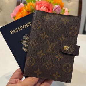 Louis Vuitton Brown Monogram Passport Cover